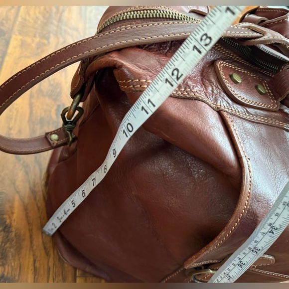 Floto Leather Duffle Bag - Picture 16 of 16